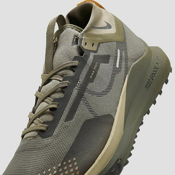 Size - 7.5M/9W Nike Pegasus Trail 4 GORE-TEX Medium Olive/Gold/Brown - Picture 3 of 6